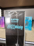 Pokemon TCG: Sun & Moon-Ultra Prism Elite Trainer Box (Dawn Wings Necrozma) (torn wrap)